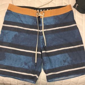 Vissla bathing suit bottoms/ board shorts